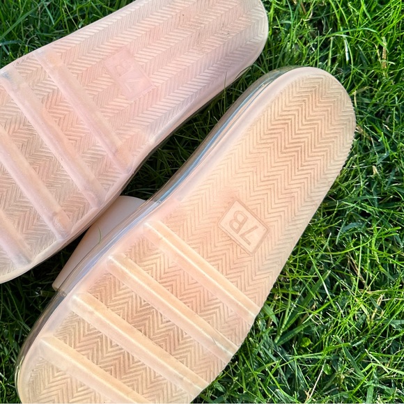 TORY BURCH Bubble Jelly Sandals, Size 7 - Picture 5 of 6